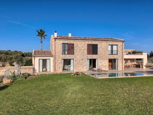 Villa en venta en Maria De La Salut