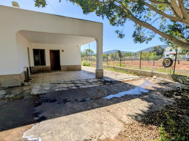 Chalet en venta en Sant Josep de sa Talaia, Eivissa