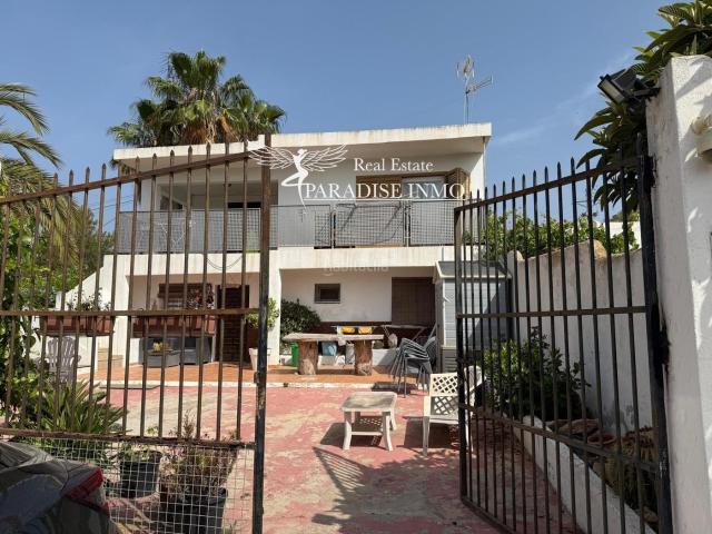 Chalet en venta en Sant Josep de sa Talaia, Eivissa