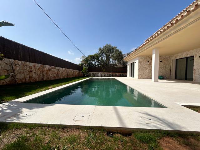 Chalet en venta en Cala Llombards, Migjorn