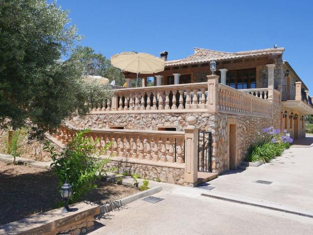 Chalet en venta en Cala Bona, Llevant