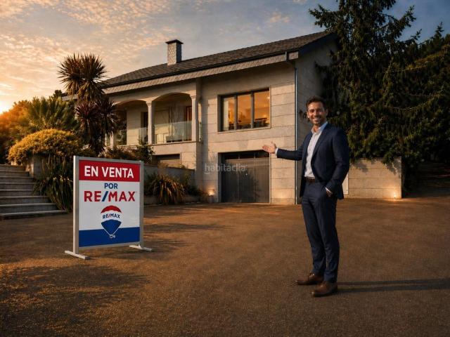 Chalet en venta en Barbadás, Ourense