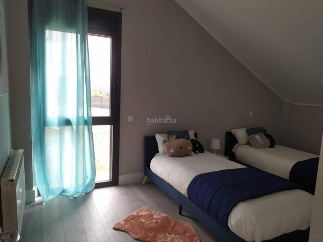 Chalet en venta en Barbadás, Ourense