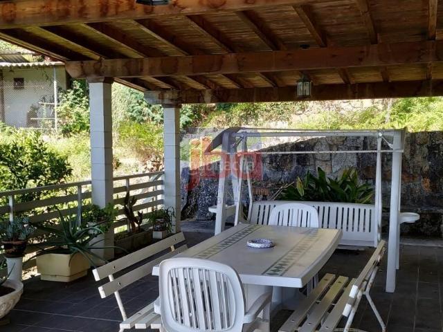 Chalet en venta en Barbadás, Ourense
