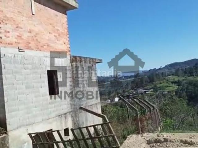 Chalet en venta en Barbadás, Ourense