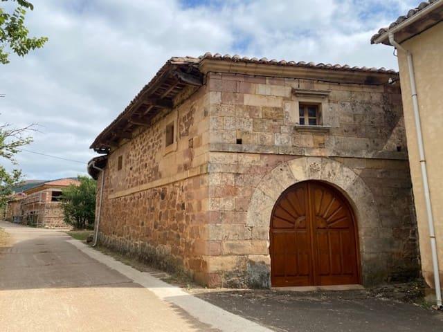 Chalet en venta en Barruelo De Santullán, Castilla y León