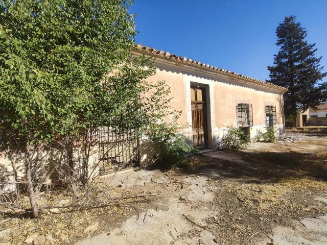 Chalet en venta en Baza, Granada