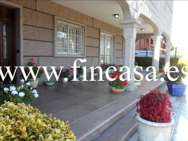 Villa en venta en Beade