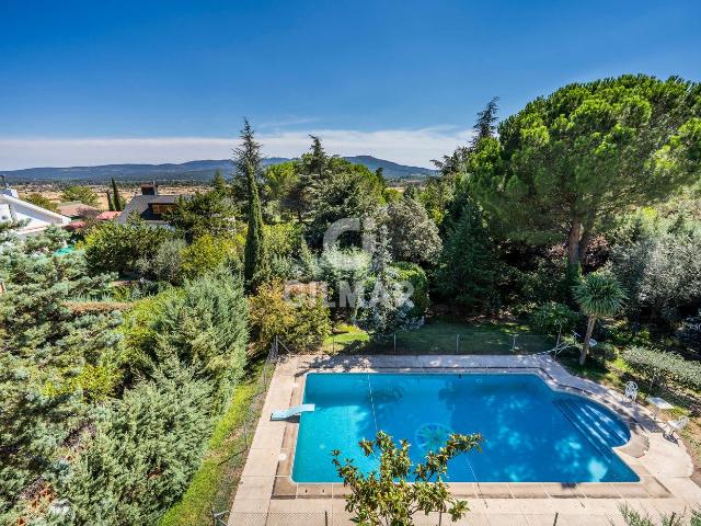 Chalet en venta en Becerril De La Sierra, Madrid