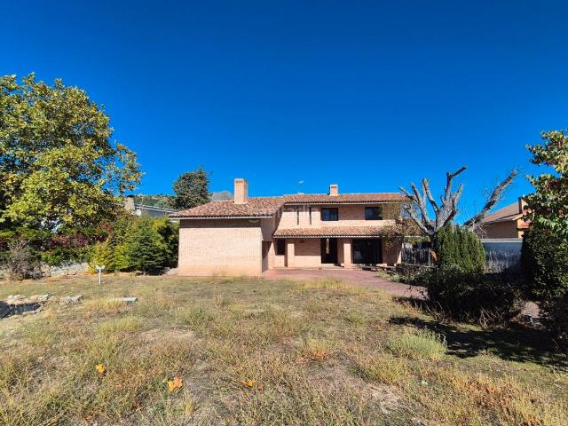 Chalet en venta en Becerril De La Sierra, Madrid