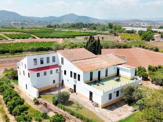 Chalet en venta en el Camp de Túria, Valencia
