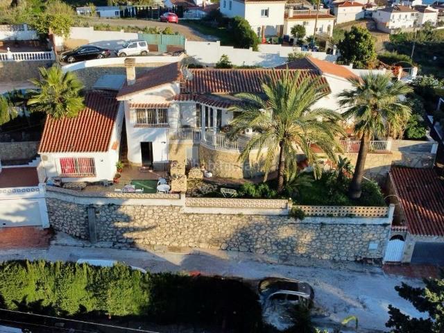Chalet en venta en Chilches, La Axarquía