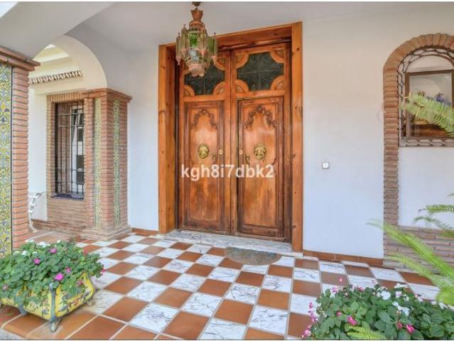 Casa en venta en La Sierrezuela, Costa del Sol Occidental