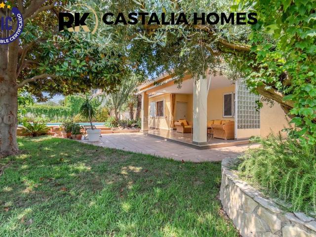 Chalet en venta en la Plana Alta, Valencia