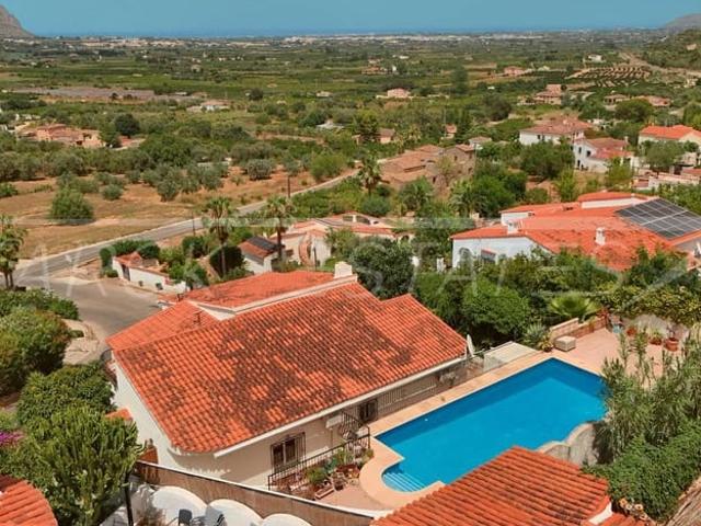 Chalet en venta en la Marina Alta, Valencia