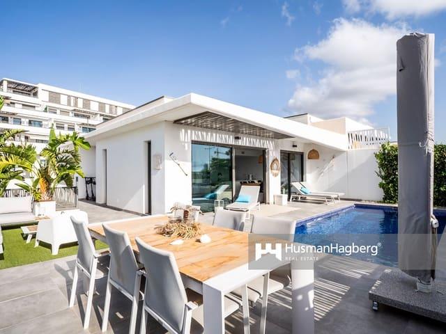 Villa en venta en Benidorm, el Castell - Casc Antic