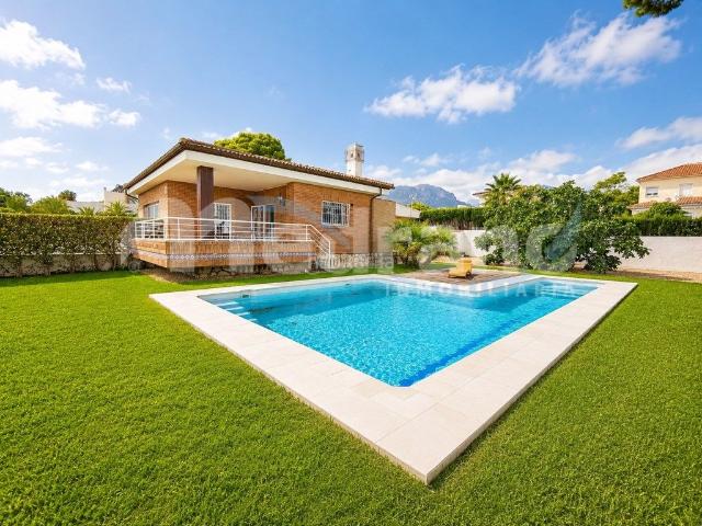 Chalet en venta en el Calvari, la Marina Baixa