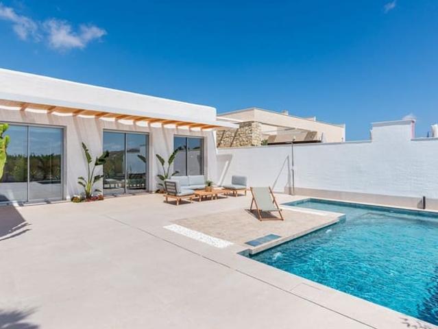 Villa en venta en Benijófar, Urbanización Benimar