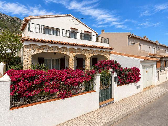 Chalet en venta en Benimeli, Alacant / Alicante