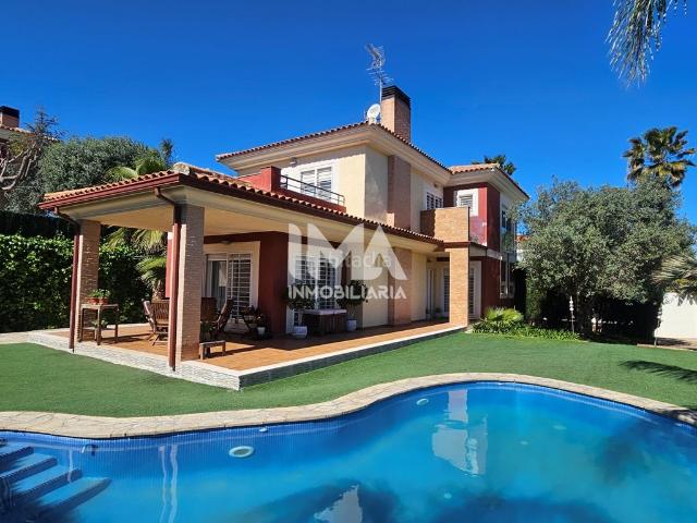 Chalet en venta en el Camp de Túria, Valencia