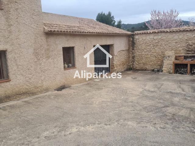 Chalet en venta en l'Alt Vinalopó / El Alto Vinalopó, Valencia