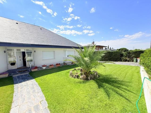 Chalet en venta en Boadilla Del Monte, Madrid
