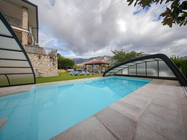 Chalet en venta en El Boalo, Madrid
