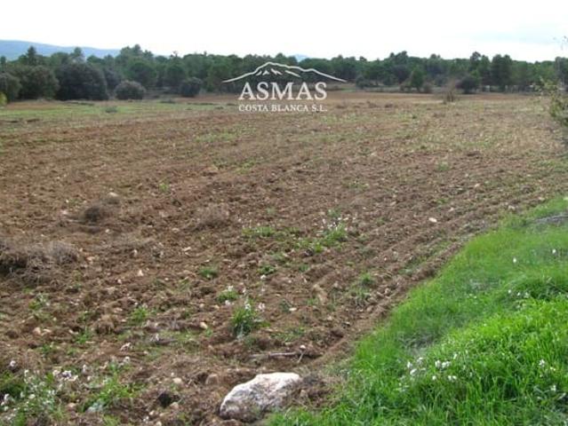 Chalet en venta en Bocairent, València / Valencia