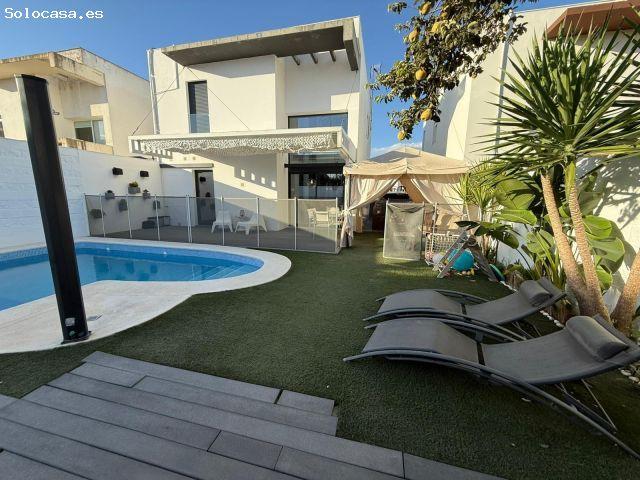 Casa en venta en Bollullos De La Mitación, Andalucía
