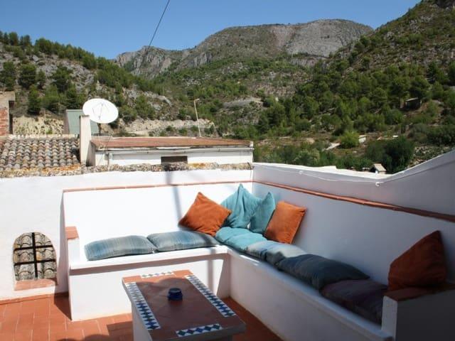 Villa en venta en Bolulla