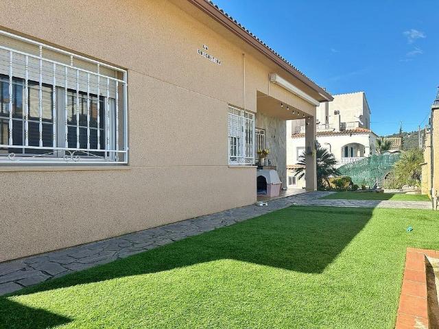 Villa en venta en Bonastre