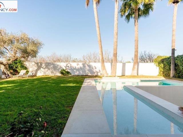 Chalet en venta en Bormujos, Andalucía