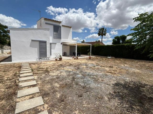 Chalet en venta en Bormujos, Sevilla