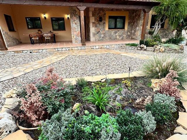 Chalet en venta en Botarell, Tarragona