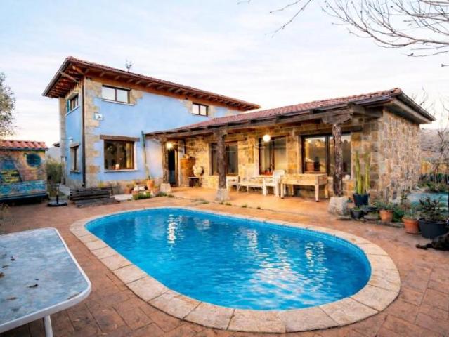 Chalet en venta en Bugedo, Castilla y León