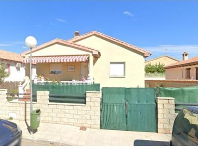 Casa en venta en Burguillos De Toledo, Castilla-La Mancha