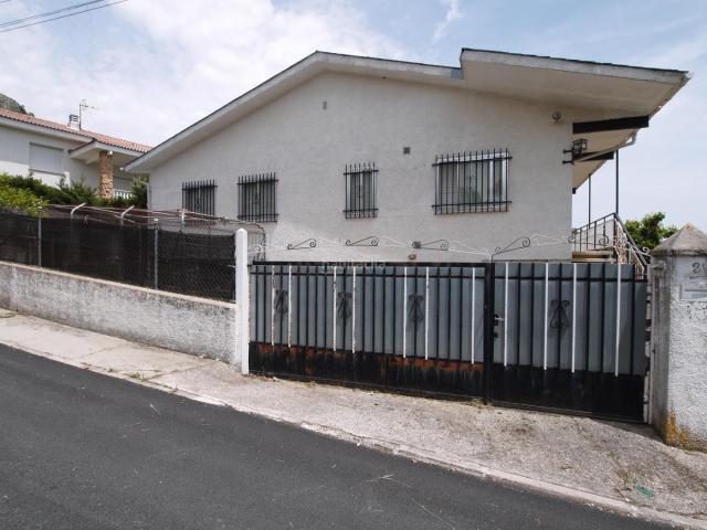 Villa en venta en Bustarviejo, Sexmo de Lozoya
