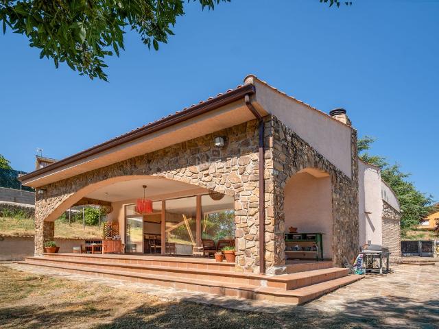 Chalet en venta en Cabanillas De La Sierra, Madrid
