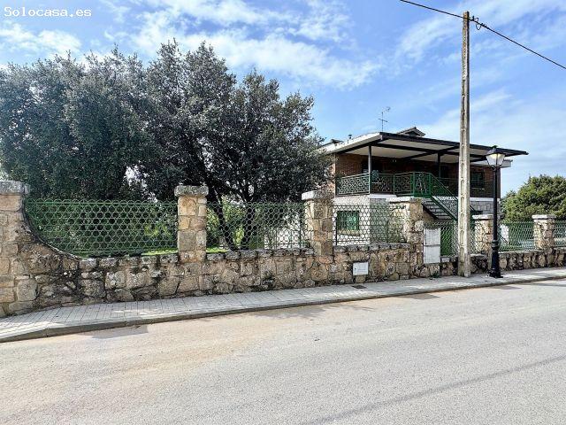 Casa en venta en Cabanillas De La Sierra, Madrid