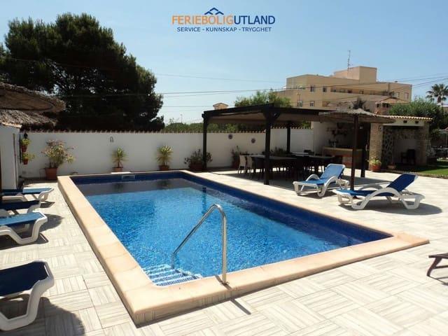 Chalet en venta en Urbanización La Zenia II, el Baix Segura / La Vega Baja