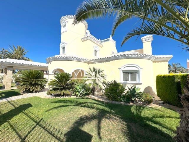 Chalet en venta en Urbanización La Zenia II, el Baix Segura / La Vega Baja