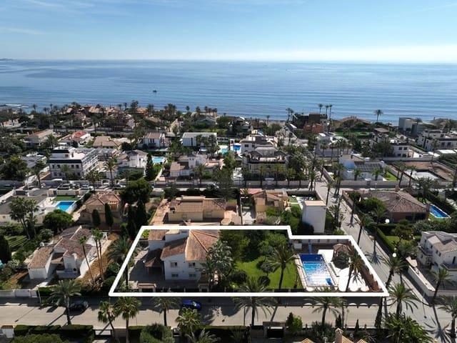 Chalet en venta en Urbanización La Zenia II, el Baix Segura / La Vega Baja