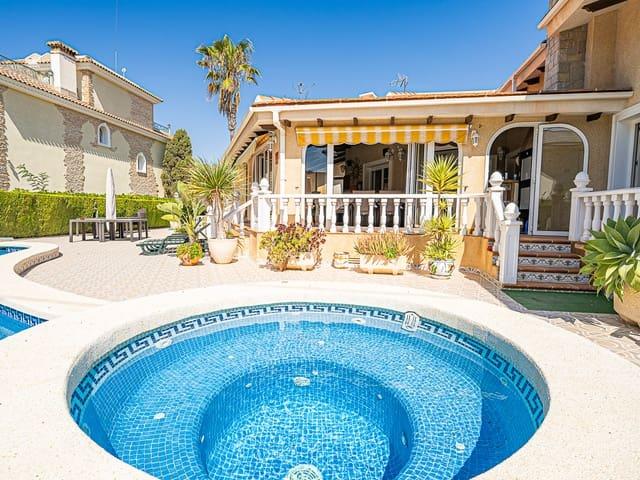 Chalet en venta en Urbanización La Zenia II, el Baix Segura / La Vega Baja