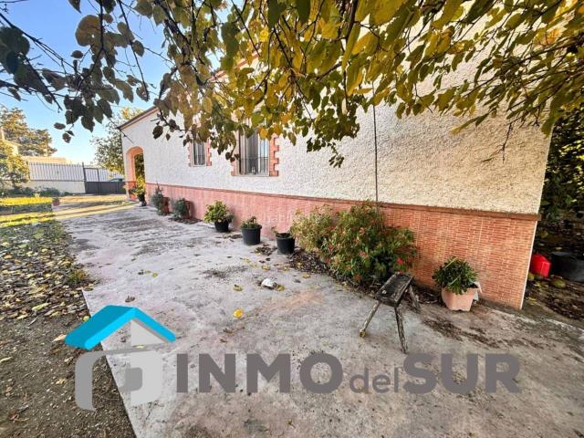 Chalet en venta en La Estación, Cabra