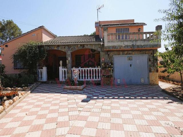 Chalet en venta en Cabra del Camp, Tarragona