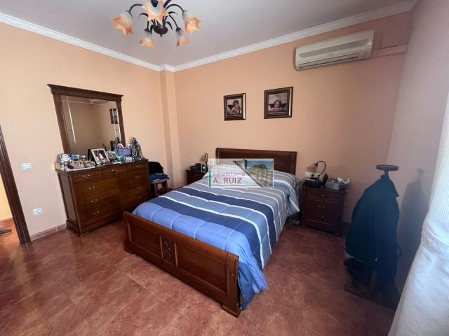 Chalet en venta en La Estación, Cabra