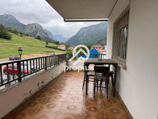 Chalet en venta en Arenas de Cabrales, Cabrales