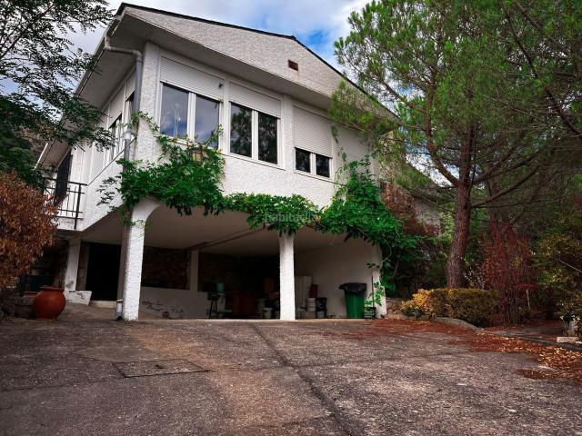 Chalet en venta en La Cabrera, Madrid
