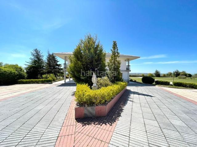 Chalet en venta en Cabrerizos, Castilla y León