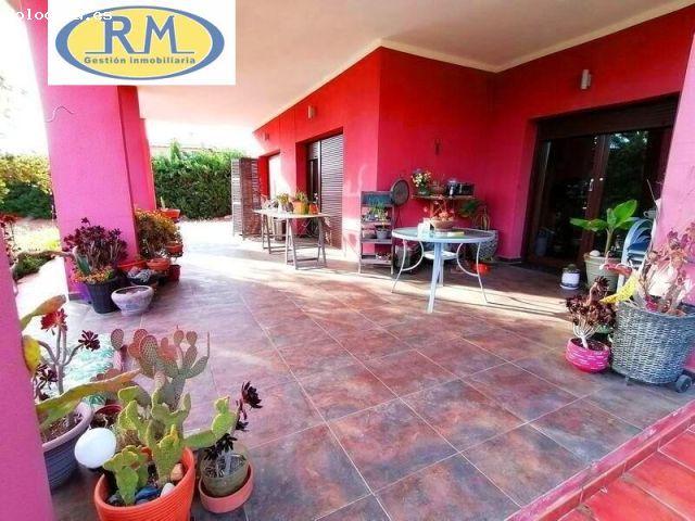 Casa en venta en Ceres Golf, Cáceres